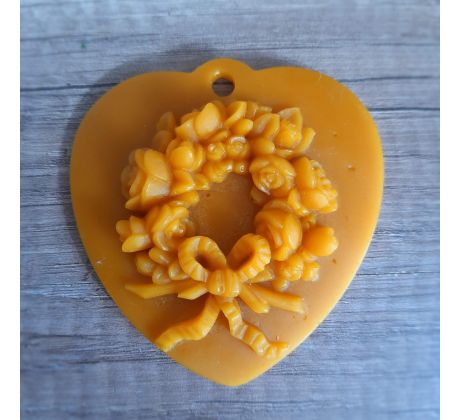 Ozdoba srdiečko s venčekom